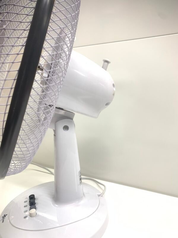 Witte Ventilator – Stijlvol, Krachtig & Fluisterstil - Image 2